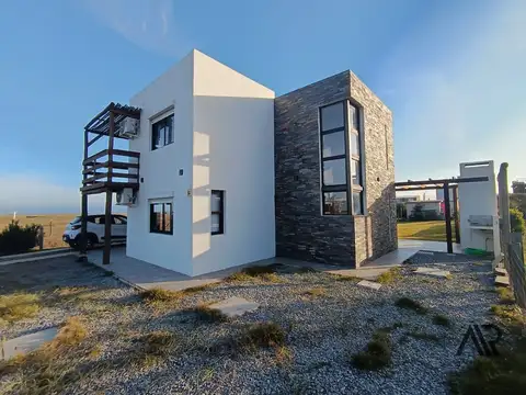 Casa en Venta en La Asturiana, Lihuel Calel