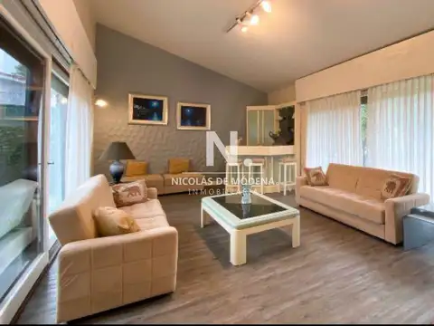 Casa en Venta en Jaguel del Esquinero, Loventué