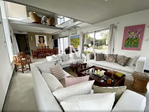 Casa en Venta en La Constancia, Loventué