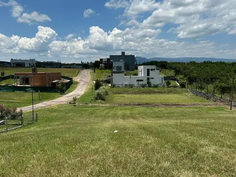 Terreno en Venta en Los Nogales, Tafí Viejo