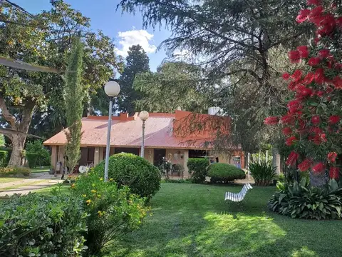 Quinta en Venta en Pontevedra, Partido de Merlo