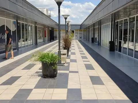 Local en Alquiler en Ituzaingo, Ituzaingó