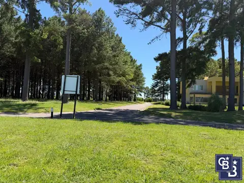 Terreno en Venta en Los Pinares Country Club, Countries y Barrios Cerrados en Exaltación de la Cruz