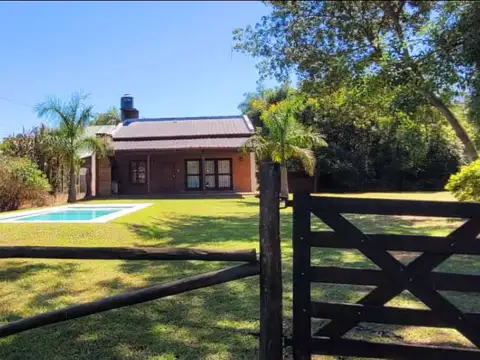 Casa en Venta en Paso de la Patria, San Cosme