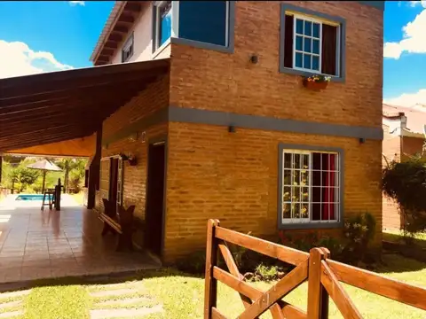 Casa en Venta en Paso de la Patria, San Cosme