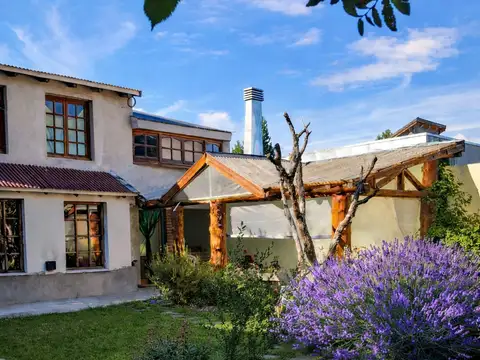 PH en Venta en Esquel, Futaleufú