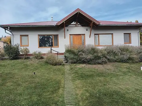 Casa en Venta en Epuyen, Cushamen