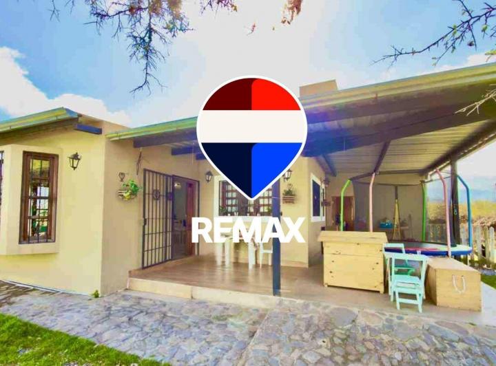 Casa · 90m² · 4 Ambientes