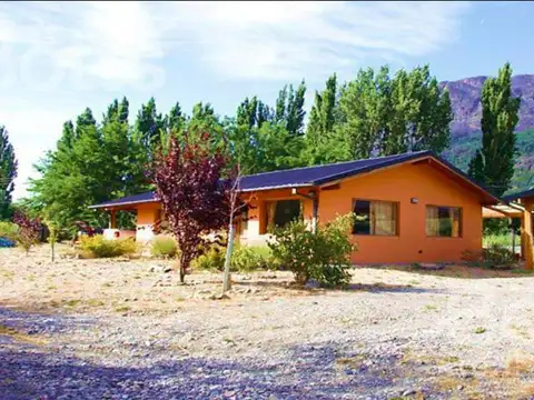 Casa en Venta en El Hoyo, Cushamen