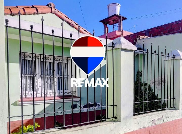 Casa · 243m² · 4 Ambientes · 1 Cochera