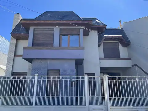 Casa en Venta en Comodoro Rivadavia, Escalante
