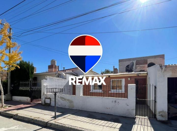 Casa · 180m² · 5 Ambientes