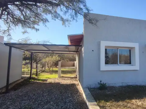 Casa en Venta en Los Troncos, Merlo