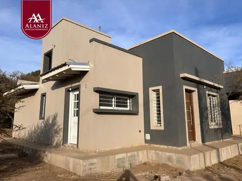 Casa en Venta en Piedra Blanca Abajo, Merlo
