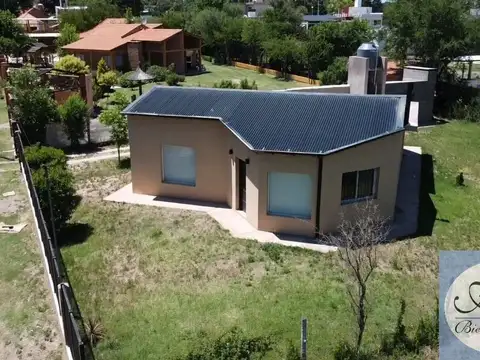 Casa en Venta en Juana Koslay, Juan Martín de Pueyrredón