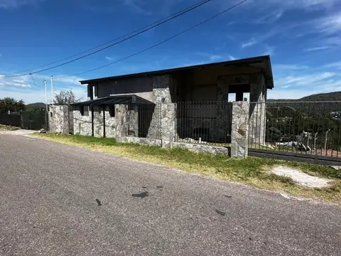 Casa en Venta en Potrero de los Funes, Juan Martín de Pueyrredón
