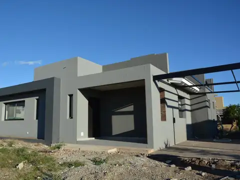 Casa en Venta en La Arbolada, Merlo