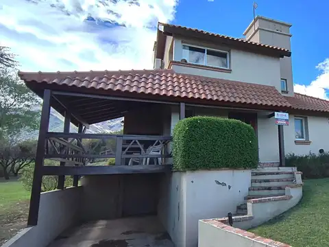 Casa en Venta en Las Cascadas, Carpinteria