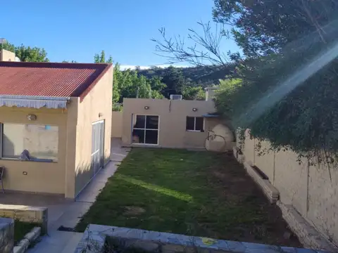 Casa en Venta en Juana Koslay, Juan Martín de Pueyrredón