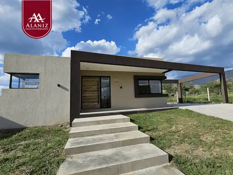Casa en Venta en La Arbolada, Merlo