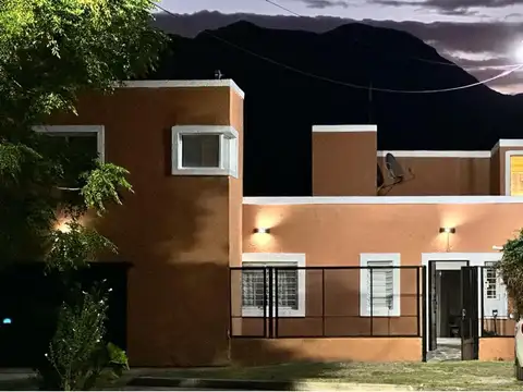 Casa en Venta en Potrero de los Funes, Juan Martín de Pueyrredón