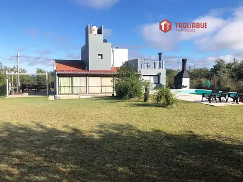 Casa en Venta en Los Espinillos, Merlo