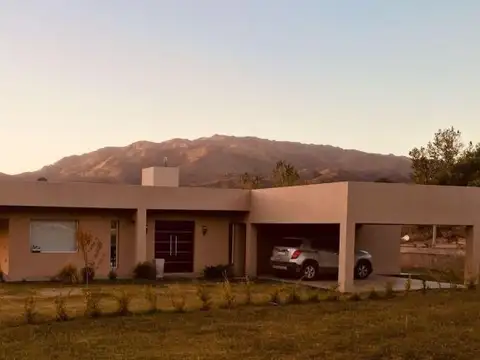 Casa en Venta en Potrero de los Funes, Juan Martín de Pueyrredón