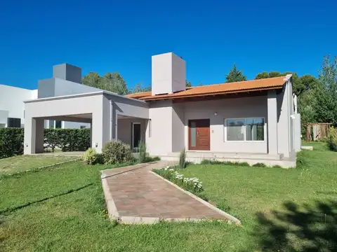 Casa en Venta en Juana Koslay, Juan Martín de Pueyrredón