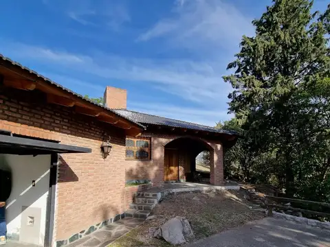 Casa en Venta en El Volcan, Juan Martín de Pueyrredón