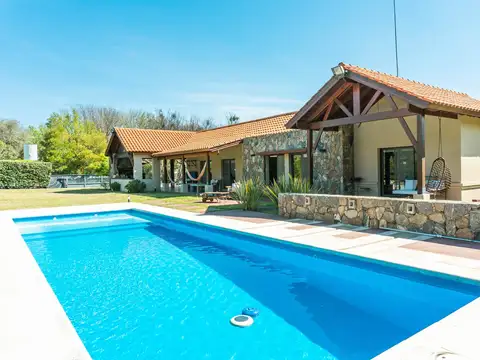Quinta en Venta en Rincon Del Este, Merlo