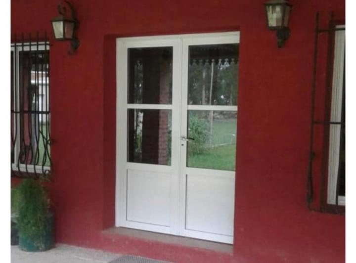 Casa · 853m² · 4 Ambientes