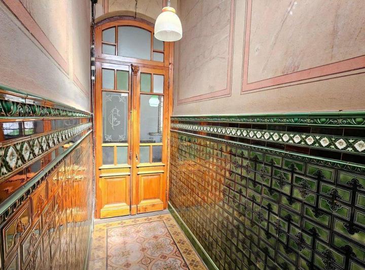 Casa · 250m² · 7 Ambientes · 1 Cochera