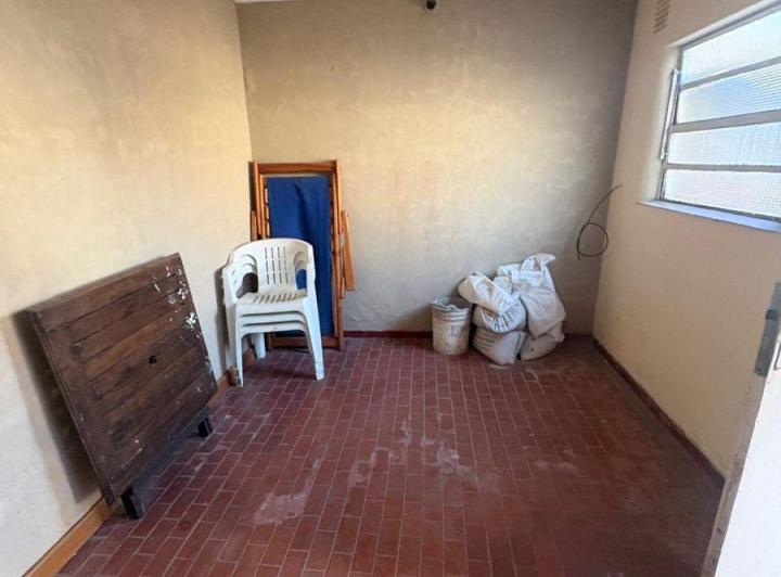 Casa · 266m² · 12 Ambientes · 1 Cochera