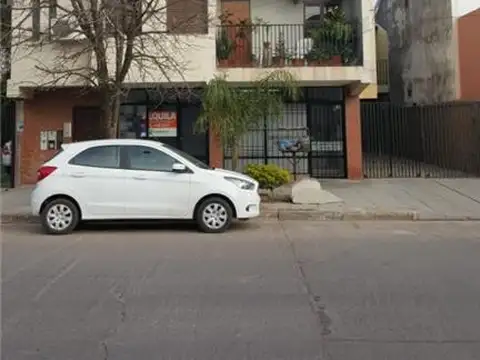 Local en Alquiler en Presidencia Roque Saenz Peña, Comandante Fernández