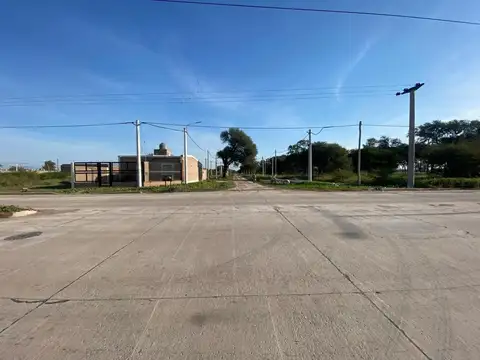 Terreno en Venta en Fontana, San Fernando