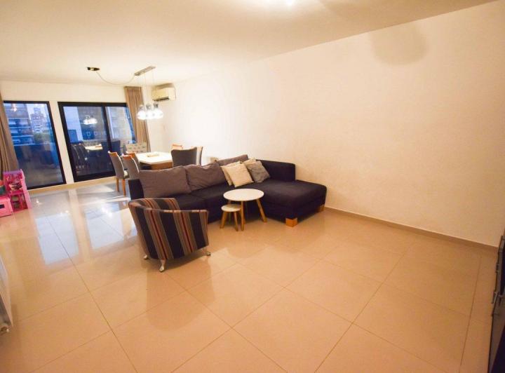 Departamento · 92m² · 4 Ambientes · 1 Cochera