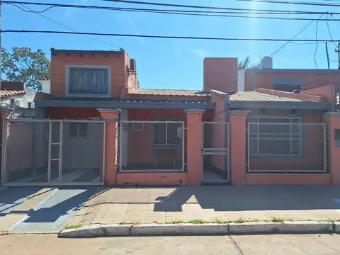Casa en Venta en La Liguria, Resistencia