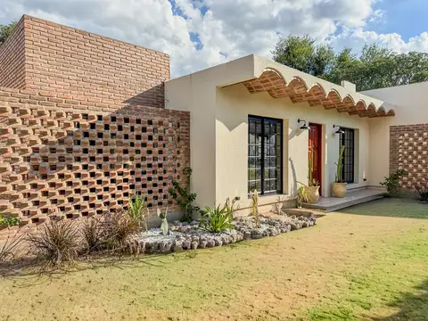 Casa en Venta en Puerto Tirol, Libertad