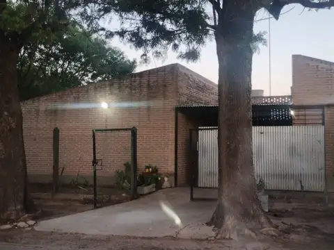 Casa en Venta en Presidencia Roque Saenz Peña, Comandante Fernández