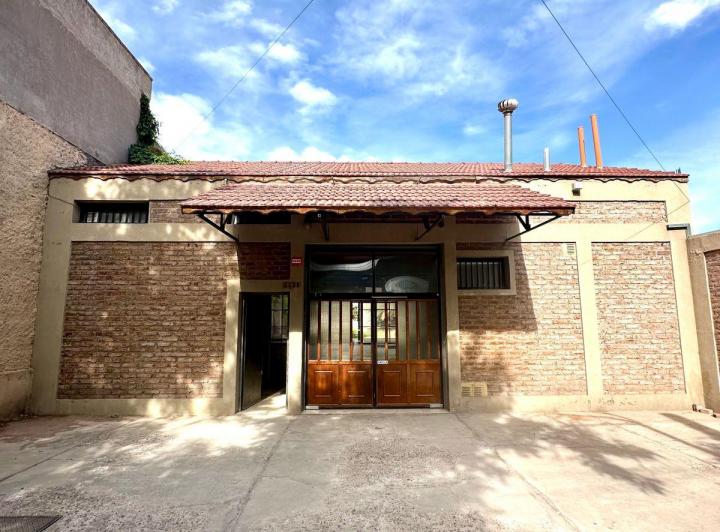 Local comercial · 250m²
