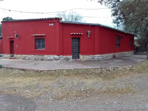 Casa en Venta en Coronel Moldes, La Viña