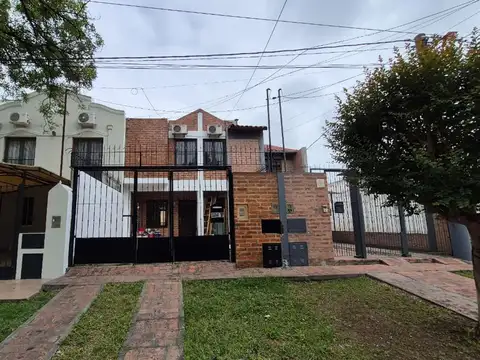 Casa en Venta en Barrio Grand Bourg, Salta