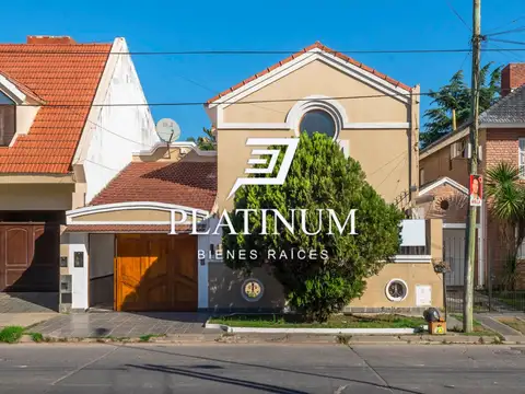 Casa en Venta en Barrio Grand Bourg, Salta
