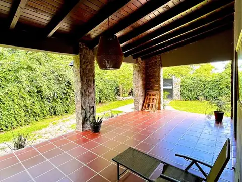 Casa en Venta en Villa San Lorenzo, La Caldera
