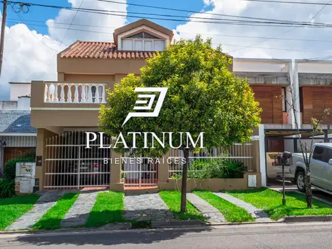 Casa en Venta en Barrio Grand Bourg, Salta