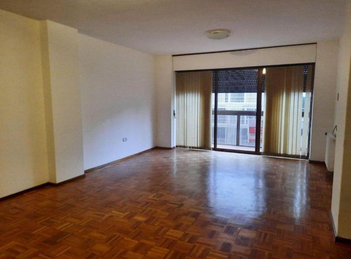 Departamento · 90m² · 4 Ambientes · 1 Cochera
