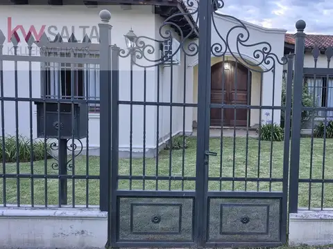Casa en Venta en Barrio Grand Bourg, Salta