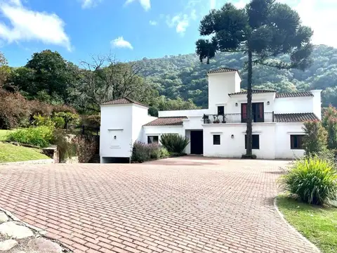 Casa en Venta en San Lorenzo, Capital