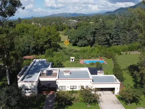 Casa en Venta en San Lorenzo, Capital
