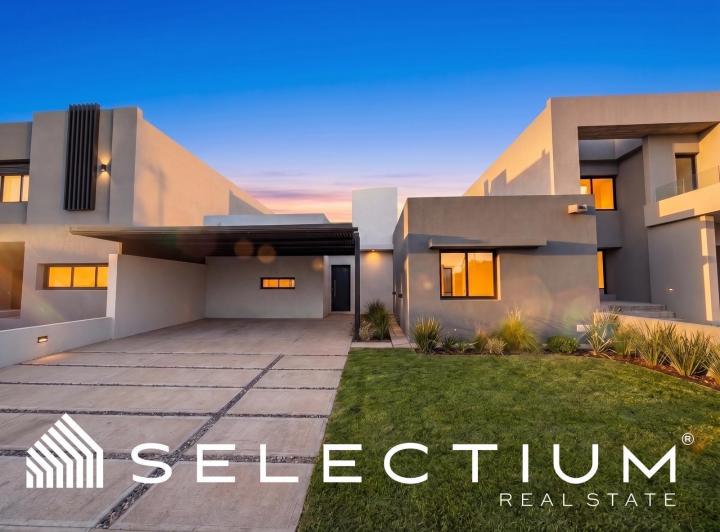 Casa · 125m² · 4 Ambientes · 2 Cocheras